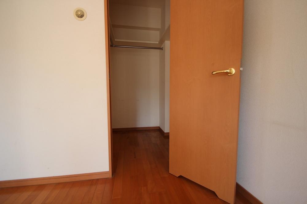 Other. Housing wealth ・ Walk-in closet with