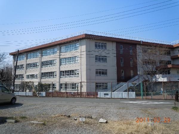 Primary school. 200m to 200m Nagao elementary school to Nagao Elementary School