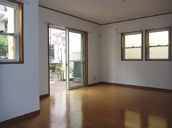 Living. Detached interior introspection Pictures - is LDK of living about 16.0 Pledge. 