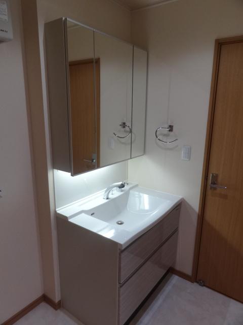 Same specifications photo (bathroom). Same specifications Bathroom vanity
