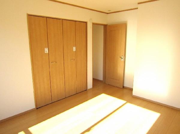 Non-living room. The second floor of a 6-quires Western-style.