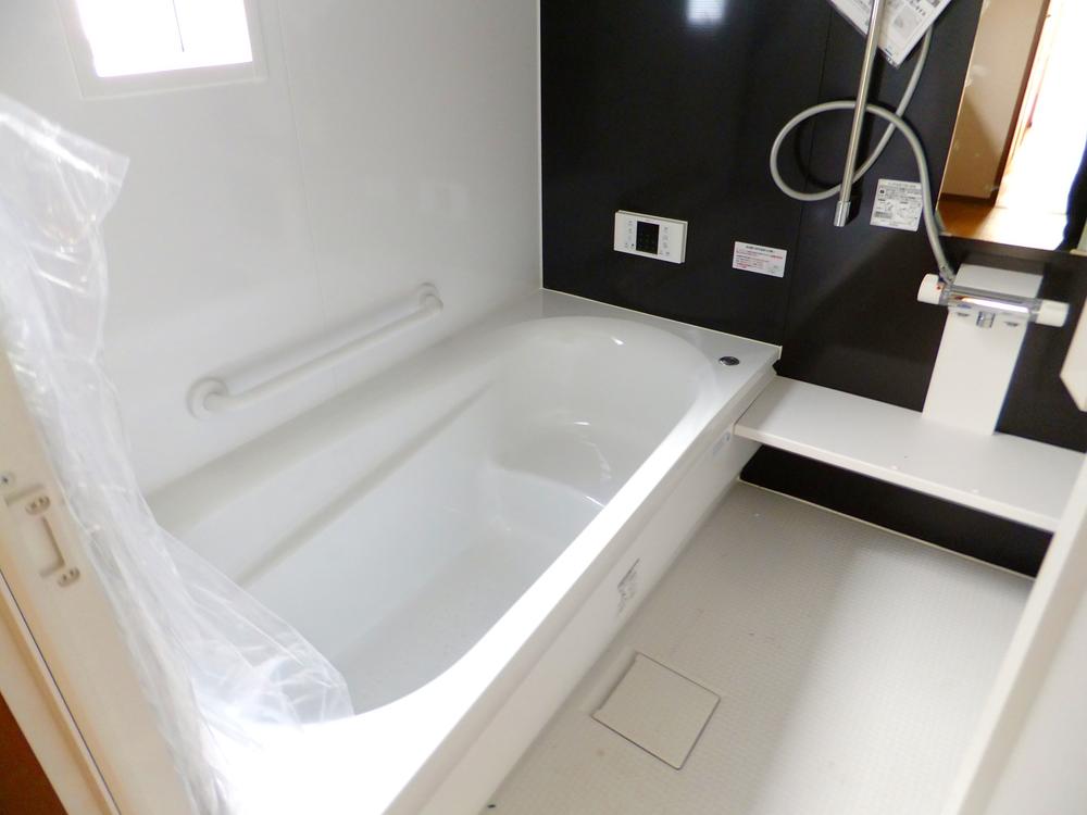 Same specifications photo (bathroom). Same specifications Relaxing bath time in the bathroom provided with a wide more than 1 tsubo