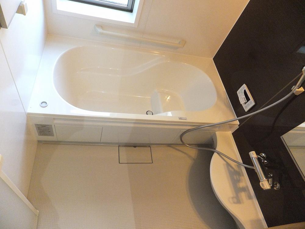 Bathroom. Indoor site (October 2013) Shooting heating ・ Cool breeze ・ ventilation ・ It is with drying function.