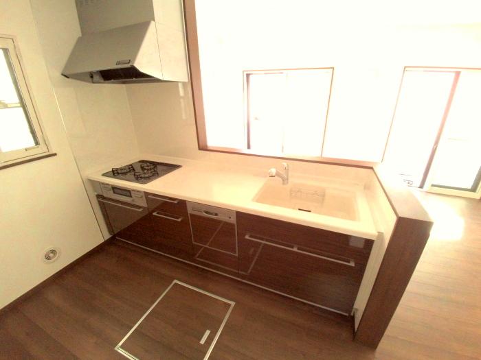 Kitchen. There is under-floor storage (Building 2)