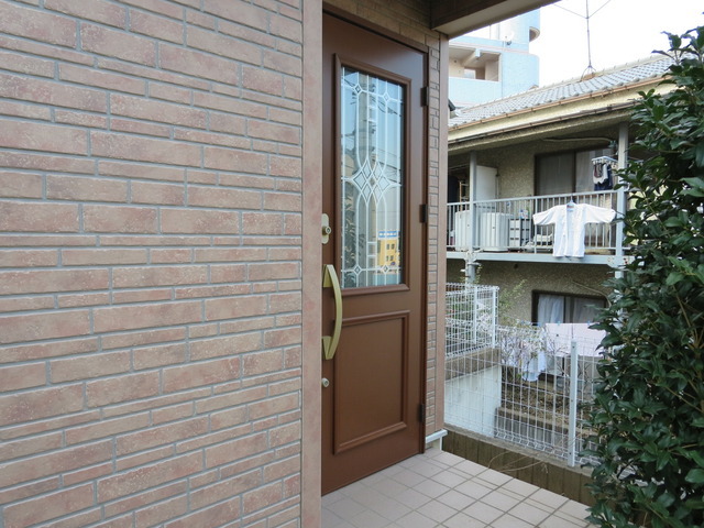 Entrance. It is the entrance of the double key