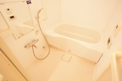 Bath. Mist sauna ・ Dryer ・ Bathroom with add-fired function!