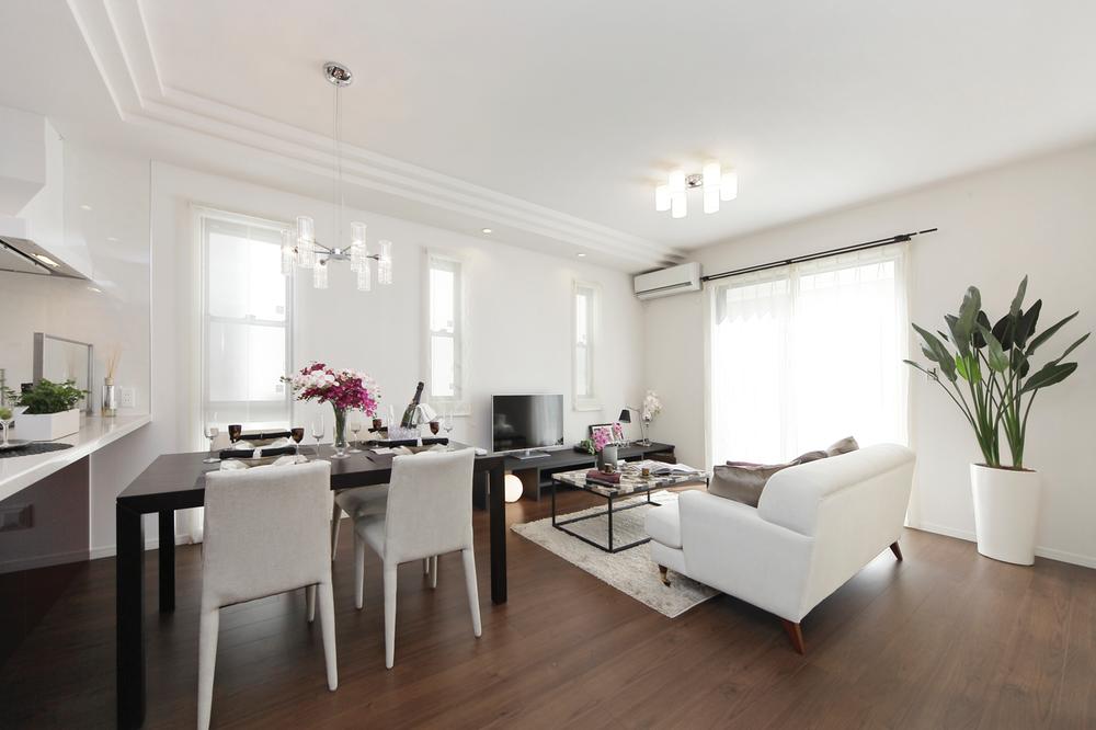 Model house photo. Folding on the ceiling, Living who created the quality of the space in the full open kitchen ・ Dining (No. 2 House, 2013 September shooting)