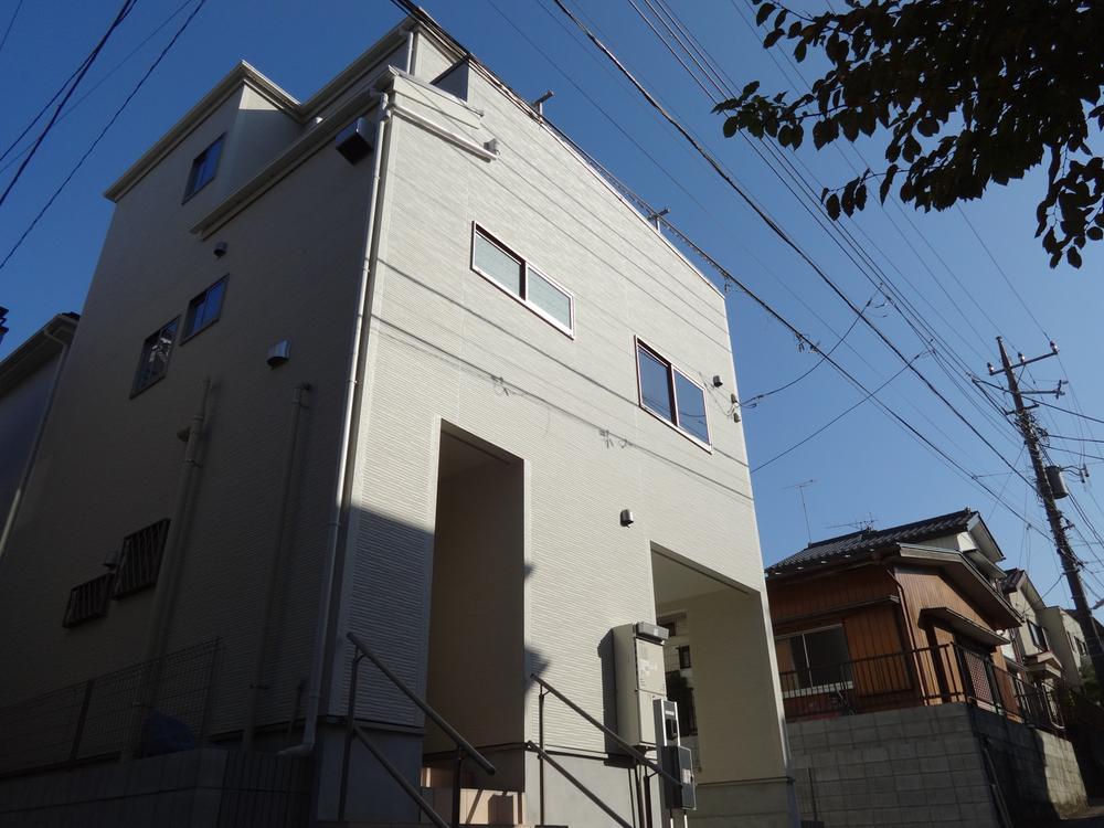 Same specifications photos (appearance). (1 Building) same specification