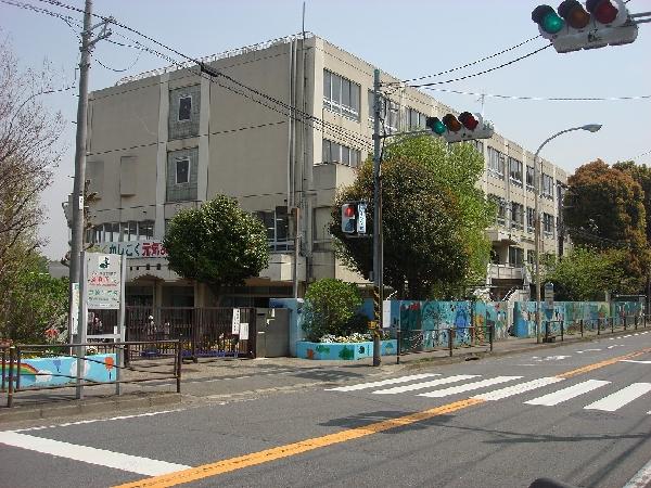 Primary school. 200m Miyazaki elementary school to Miyazaki elementary school