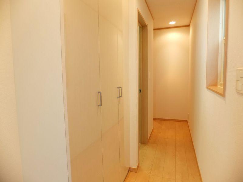 Entrance. Storage capacity is plenty of shoes closet