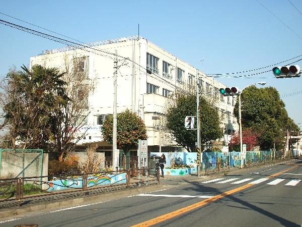 Primary school. 1540m Miyazaki elementary school to Miyazaki elementary school