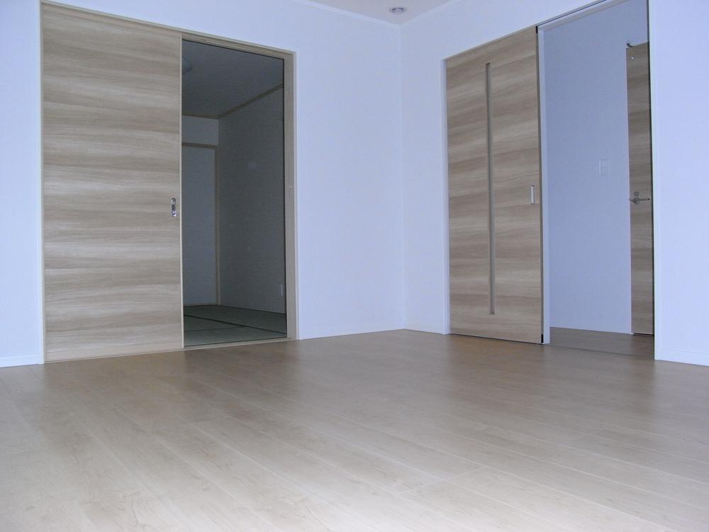 Living. C Building Indoor (December 10, 2013) Shooting Spacious 4LDK! !