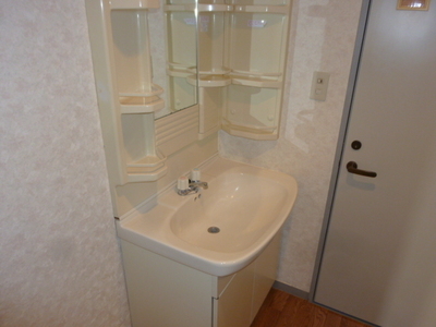 Washroom. Washbasin popular independent type! Effortlessly every day of outing preparation! ! 