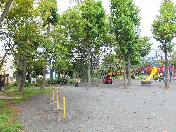 park. 447m until Saginuma park