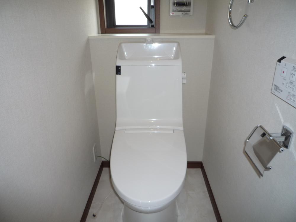 Toilet. toilet, It is installed on the first floor and the second floor. 