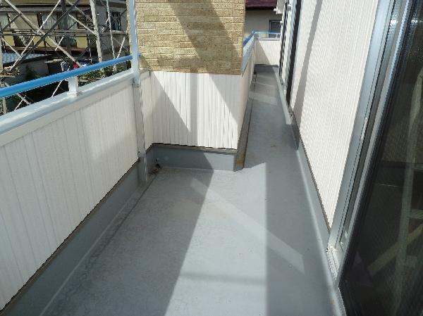 Other introspection. Wide balcony