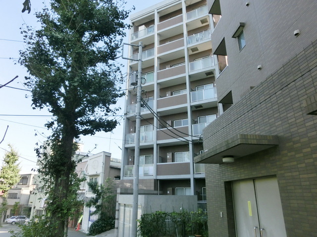 Building appearance. Surrounding environment has been enhanced by miyazakidai station a 2-minute walk