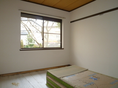 Living and room. As it is purring even nap because there is a Japanese-style room. It is a healing space.