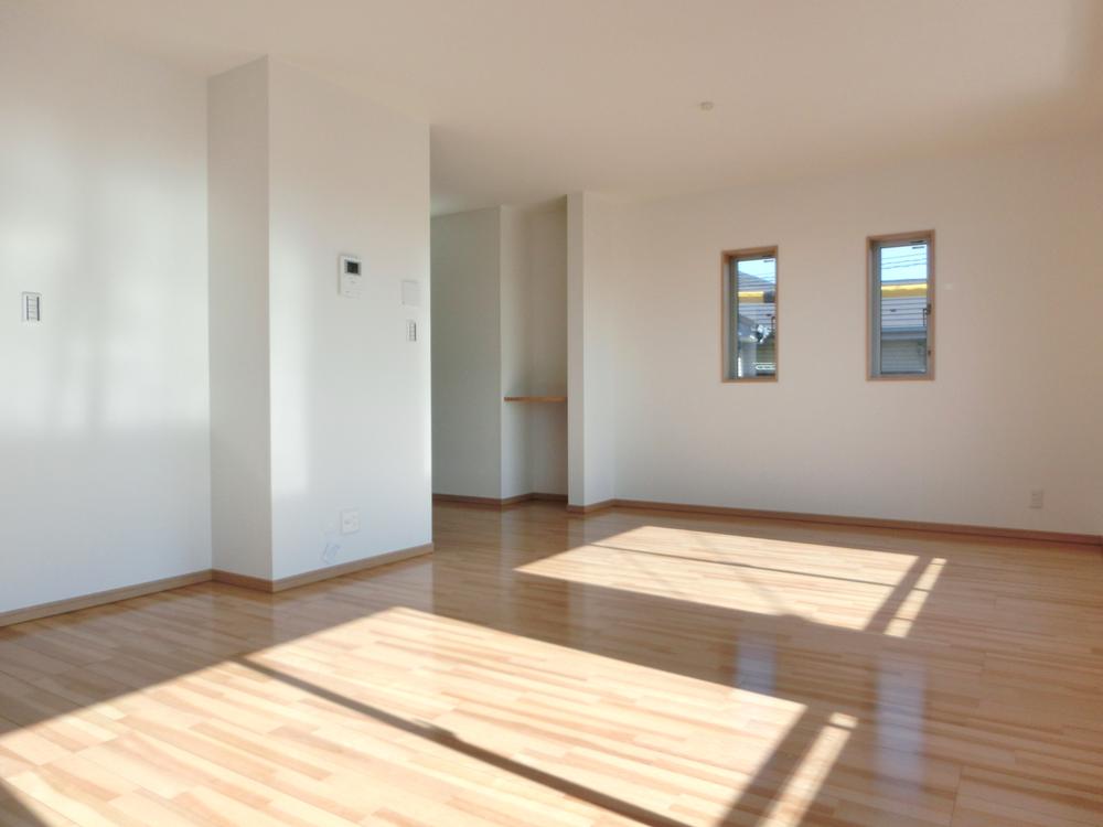 Living. 1 Building Living (Pledge 18.66) with floor heating! If this day even in cold winter, It is all right?! "