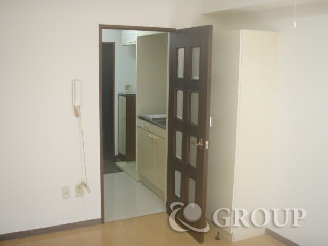Other room space. Bedroom (inverted type)