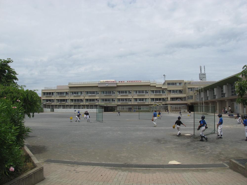 Primary school. Ida Elementary School 1 minute walk (about 60m)