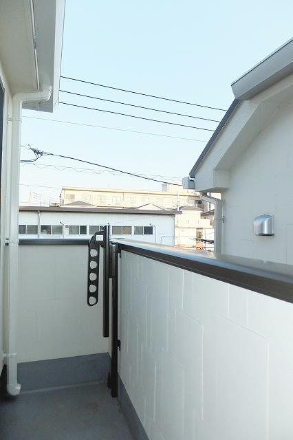 Balcony. (December 6, 2013) Shooting