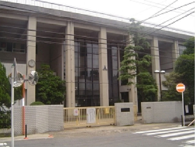 Primary school. 647m to the Kawasaki Municipal Xincheng elementary school (elementary school)