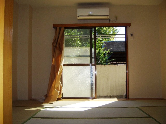 Living and room
