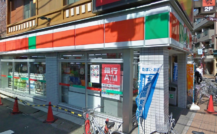 Convenience store. Thanks Kawasaki source Sumiyoshi store up (convenience store) 320m