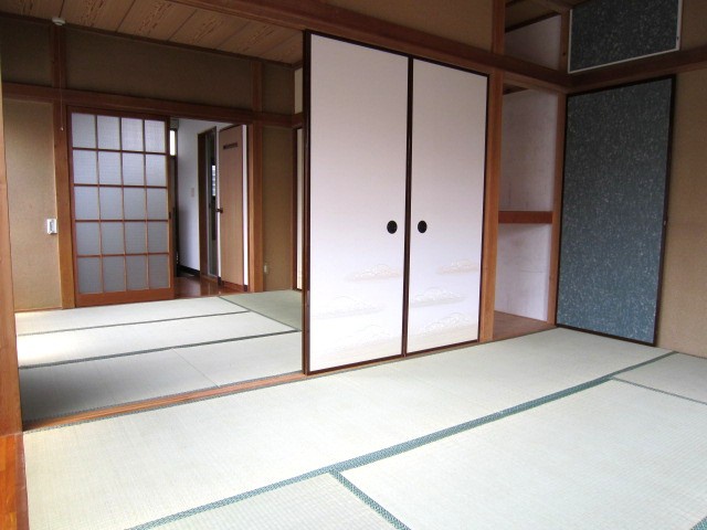 Living and room