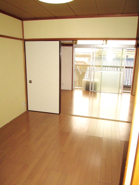 Living and room