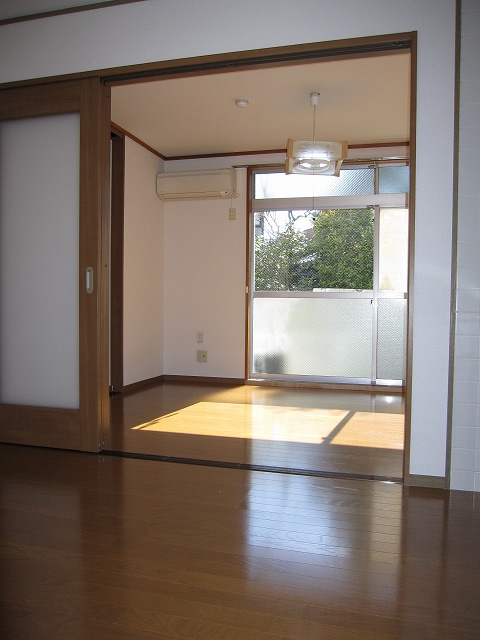 Living and room