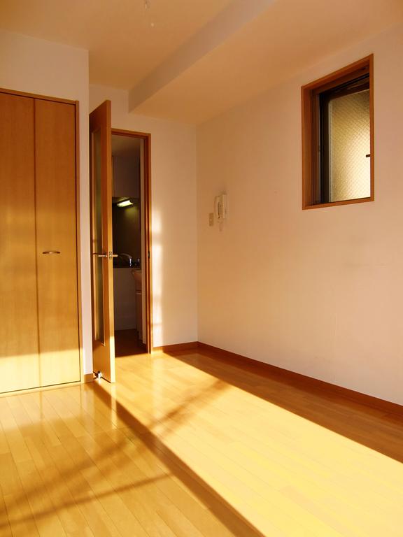 Other room space