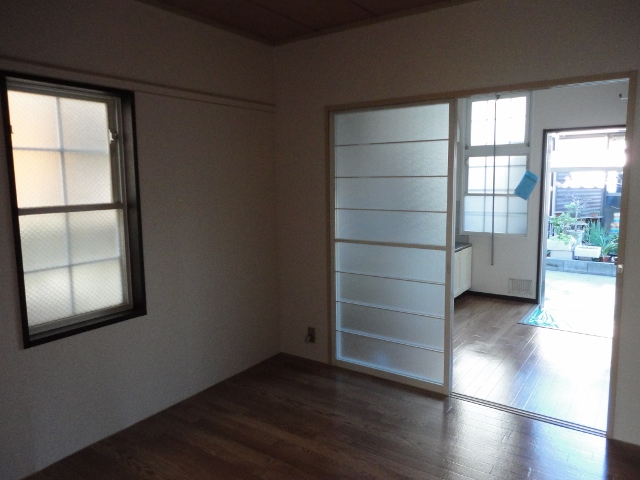 Living and room