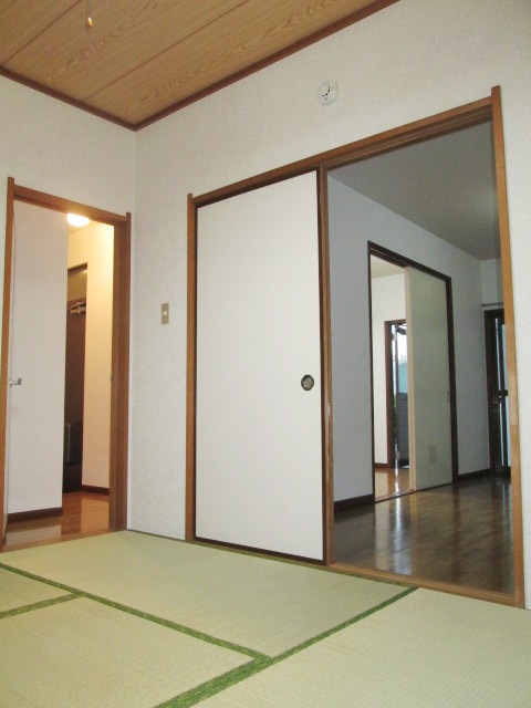 Living and room