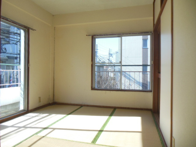 Other room space. 4.5 Pledge Japanese-style room