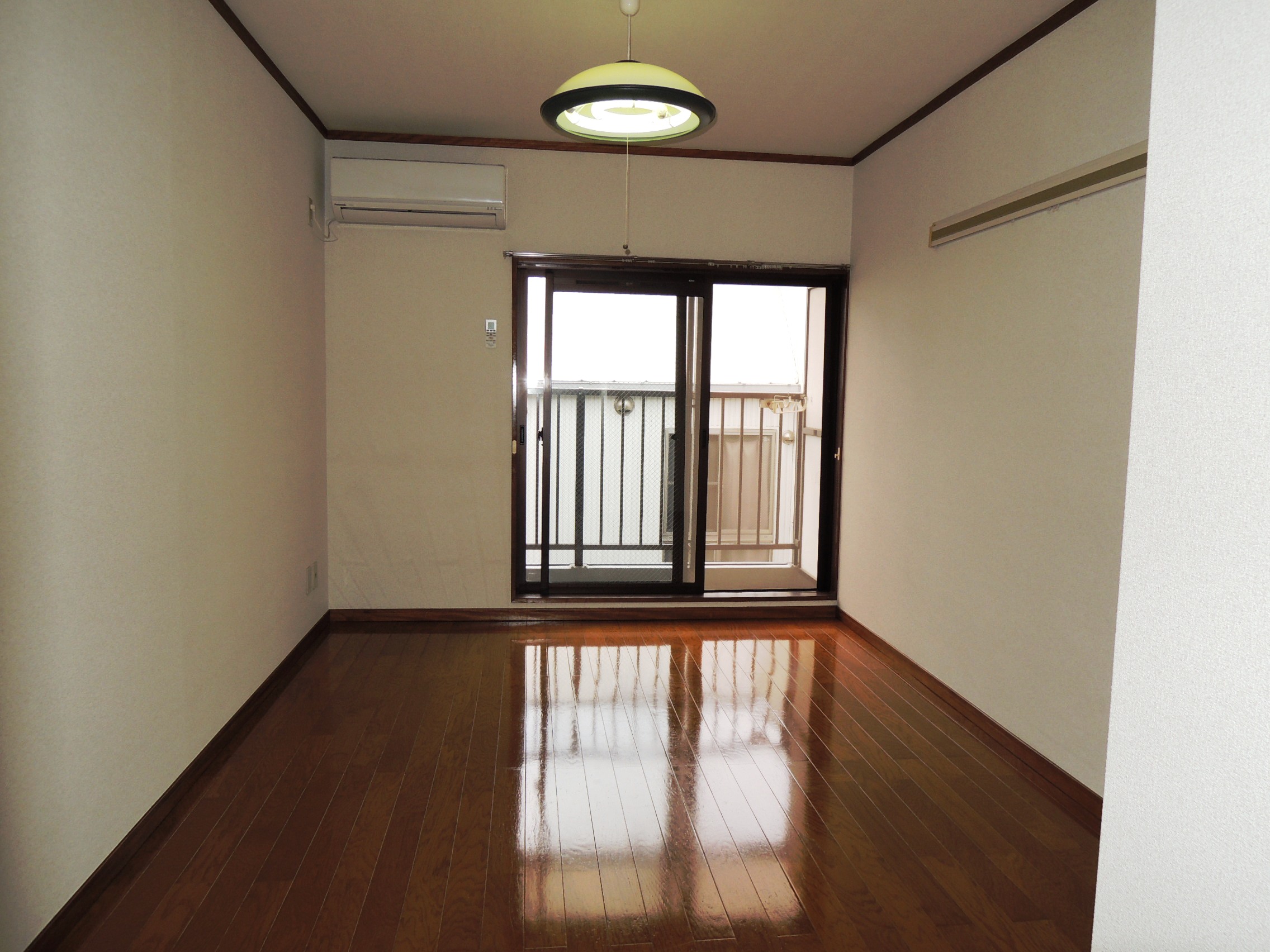 Living and room