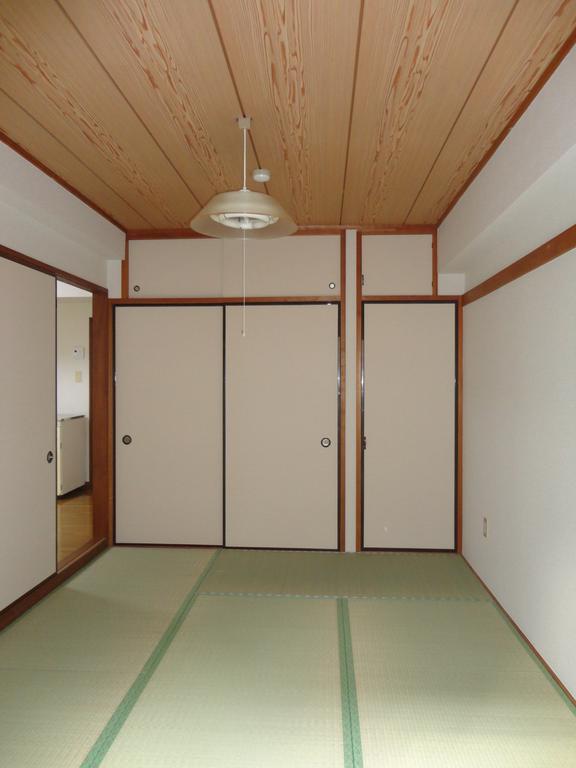 Other room space