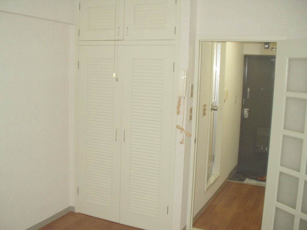Other room space