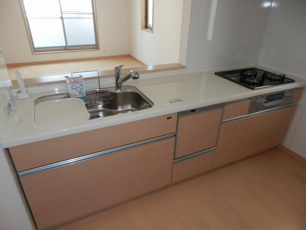 Same specifications photo (kitchen). System kitchen! It is with dishwasher! The company specification example Kitchen photo