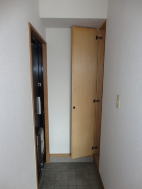 Entrance. Entrance