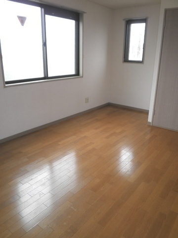 Living and room. ☆ room ☆