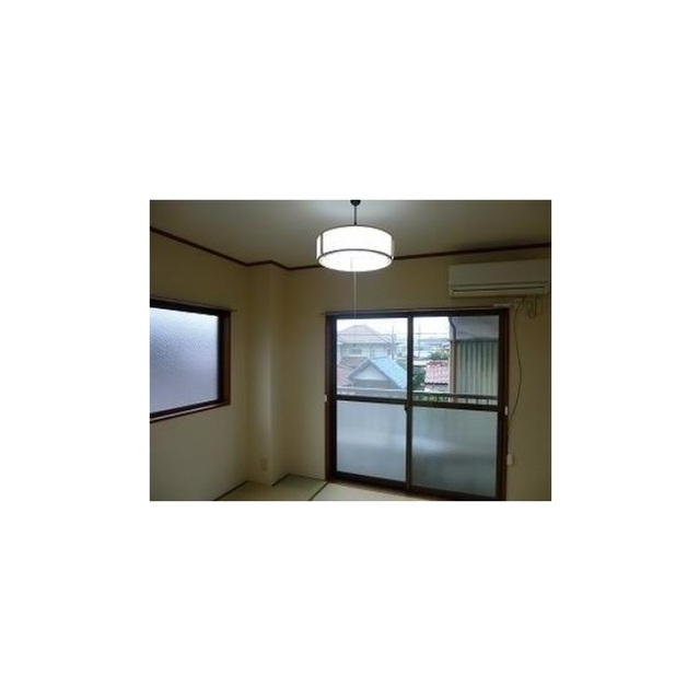 Living and room. It will be in the room on the corner room!