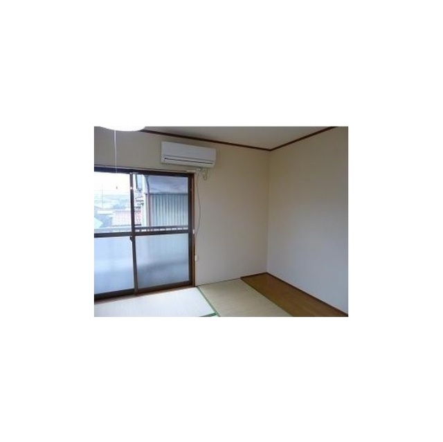 Living and room. It will settle down after all the Japanese-style room