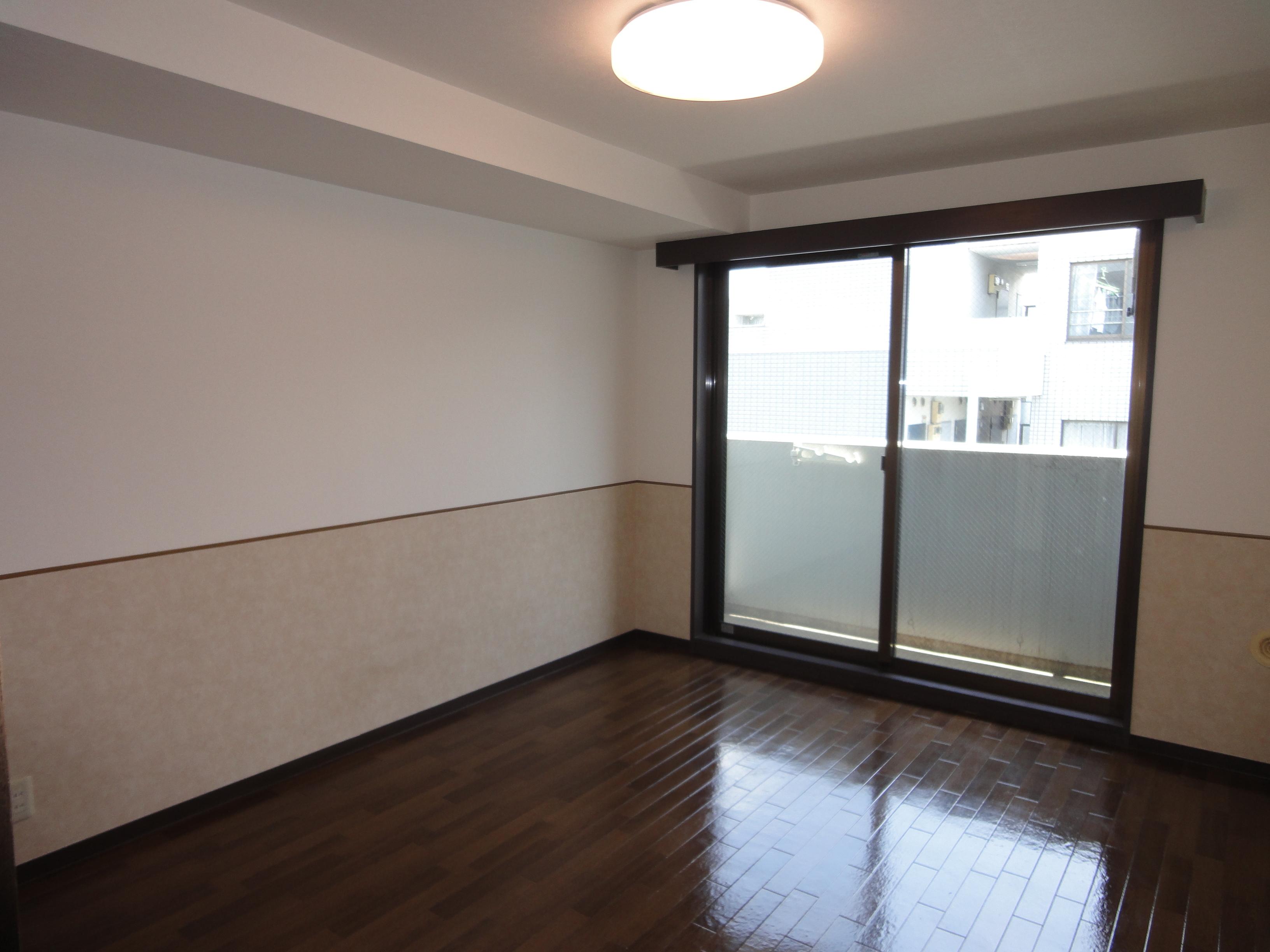 Living and room