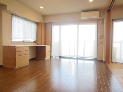 Living and room