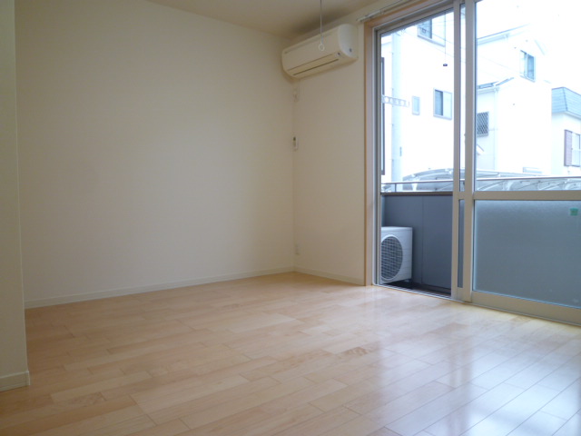 Living and room