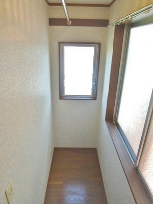 Balcony. It is with a solarium.