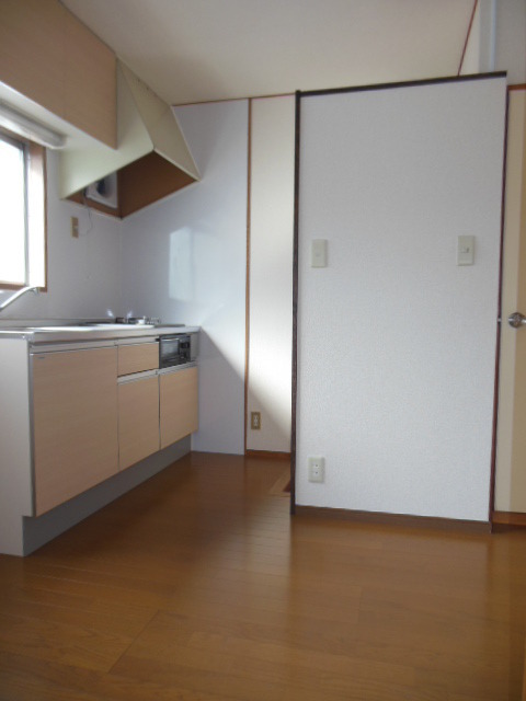 Other room space. Kitchen space!