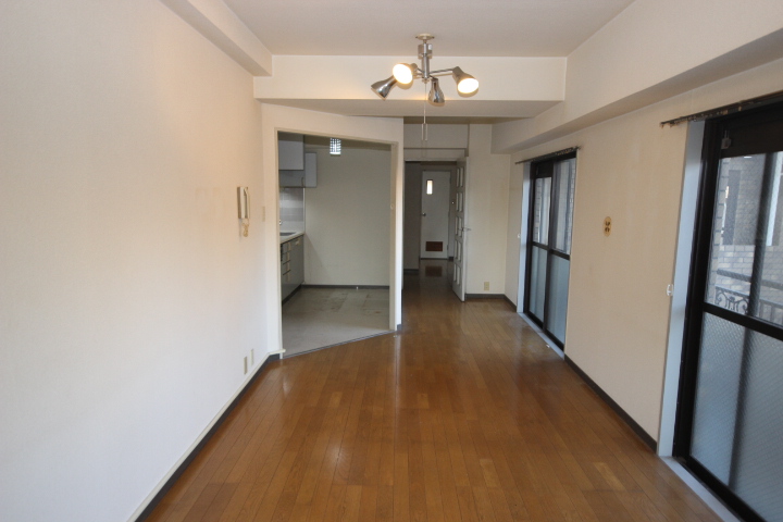 Living and room
